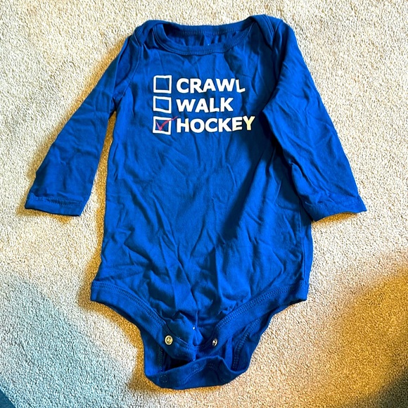 Long sleeve bodysuit 18-24 months - Picture 1 of 3